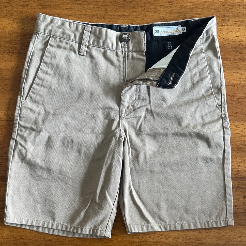 Volcom Men’s Khaki Flat Front Shorts